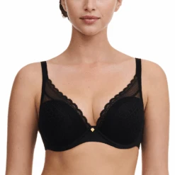 Chantelle Norah Chic Plunge T-Shirt Bra Black