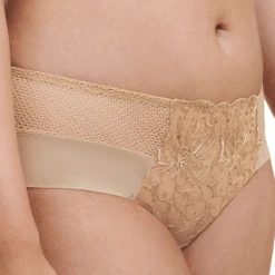 Chantelle Fleurs Signature Lace Hipster Toffee Sequins -Fashion Lingerie Store ChantelleFleursSignatureLaceHipster12Q4ToffeeSequins 1