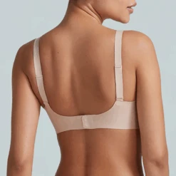 Commando Butter Soft-Support Adjustable Bralette 8 Commando Butter Soft-Support Adjustable Bralette -Fashion Lingerie Store CommandoBss504ButterSoft SupportAdjustableBralette2