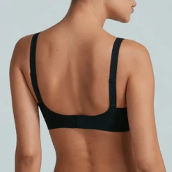 Commando Butter Soft-Support Adjustable Bralette 9 Commando Butter Soft-Support Adjustable Bralette -Fashion Lingerie Store CommandoBss504ButterSoft SupportAdjustableBralette4