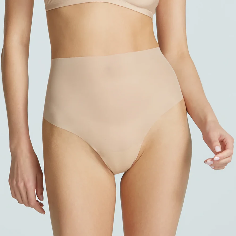 Commando Featherlight Control Thong 6 Commando Featherlight Control Thong - Image 4