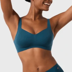 Beyond Wireless Bra Fashion Colors