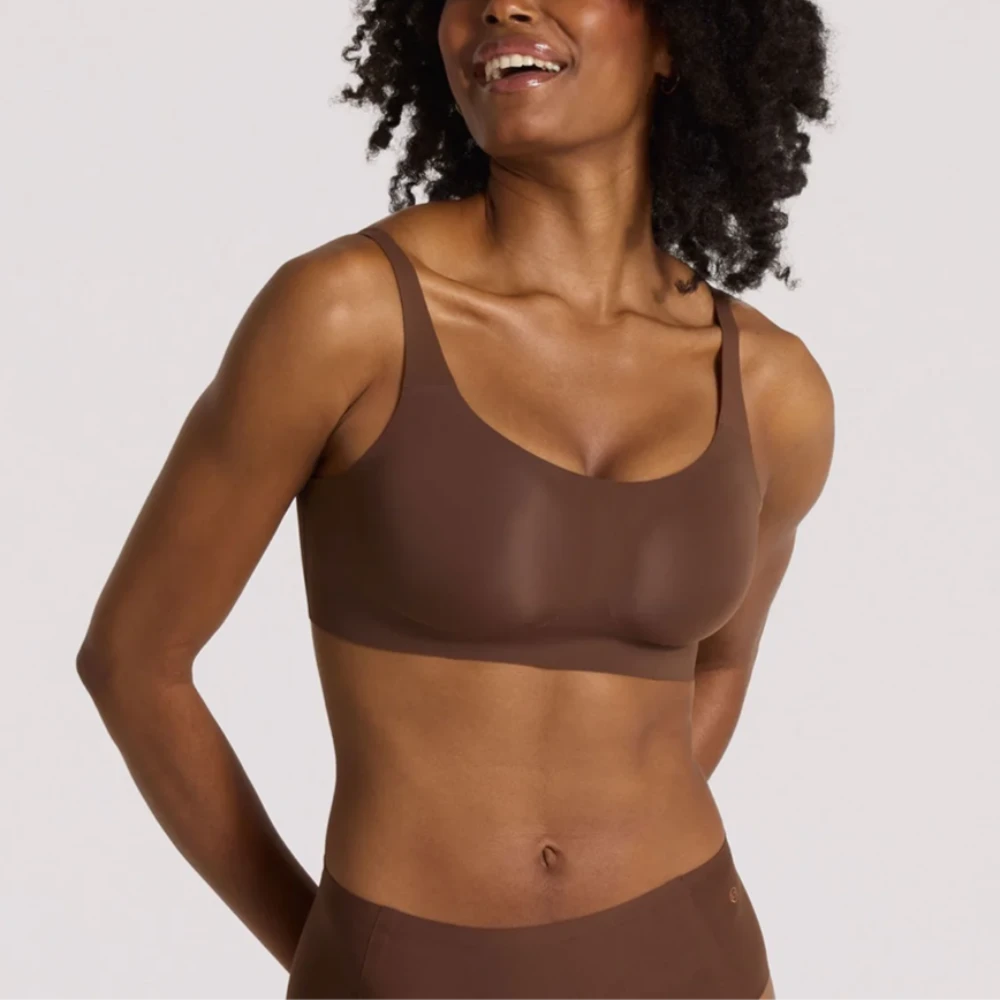 Structured Scoop Bra Basic Colors 5 Structured Scoop Bra Basic Colors - Image 3