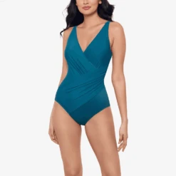 Oceanus One Piece Aegean