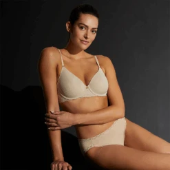 Bliss Perfection Contour Underwire Bra Café -Fashion Lingerie Store NatoriBlissPerfectionContourUnderwireBra721154Cafe4