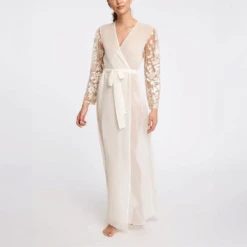 Vija Robe Ivory