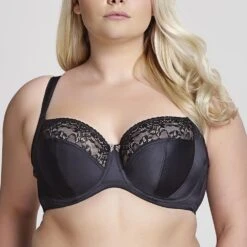 ChiChi Underwire Bra Black