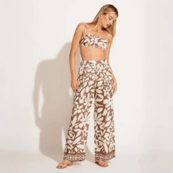 The Ecolinen Getaway Pant Desert Flower 11 The Ecolinen Getaway Pant Desert Flower -Fashion Lingerie Store VitaminATheEcolinenGetawayPant6050560DesertFlower 1